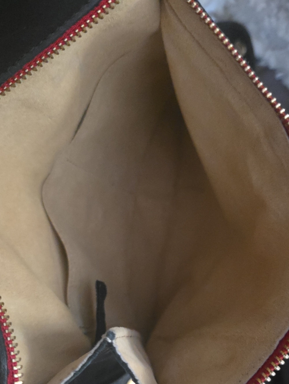 Hammitt Tom Zip Medium Studded Shoulder Bag in Black - Picture 4 of 13